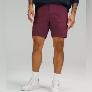 Lululemon Men’s Commission Classic-Fit Short 7" *Oxford